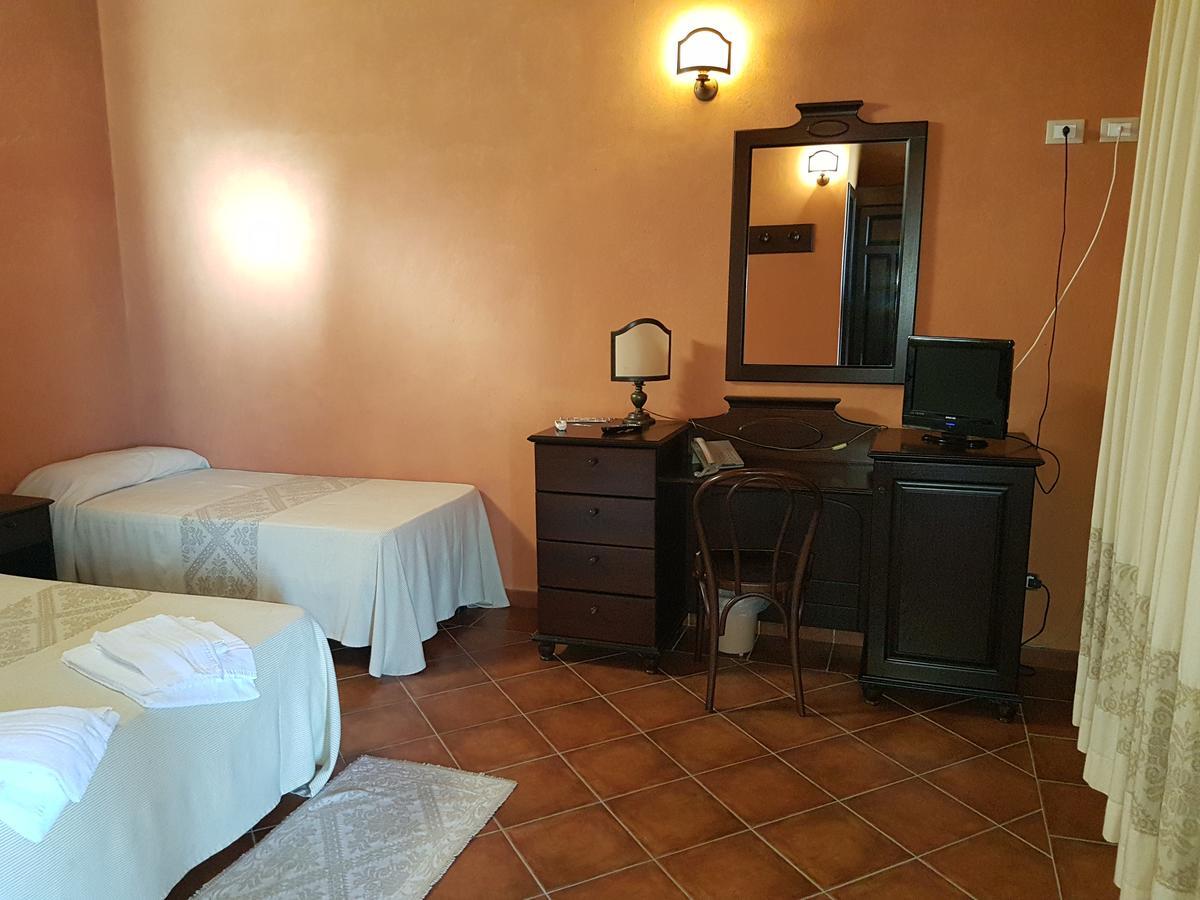 Hotel Sardus Pater Portixeddu Bagian luar foto