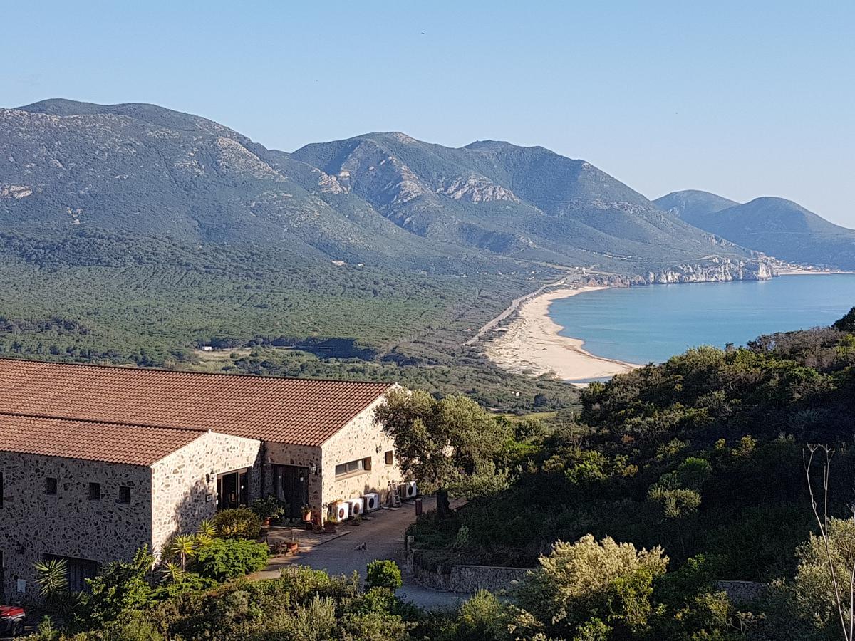 Hotel Sardus Pater Portixeddu Bagian luar foto